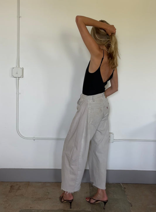 V Neck Tank in Ivory Shaniko RWS Wool