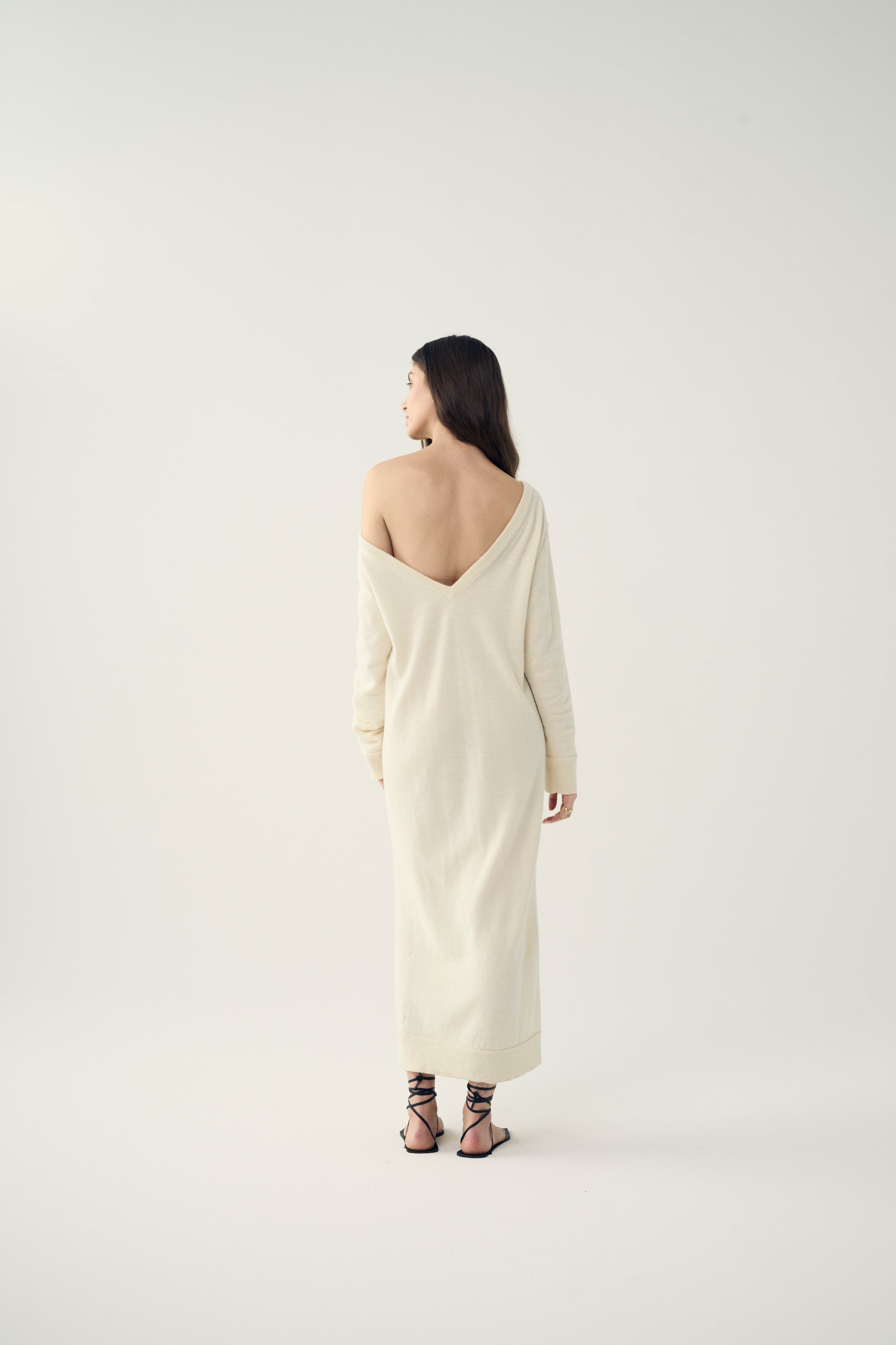 Gaia Reversible Merino Sweater Dress In Regenerative Merino Wool VINCENT JAMES Gaia Reversible Merino Sweater Dress In Regenerative Merino Wool VINCENT JAMES